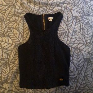 Black cropped guess halter top